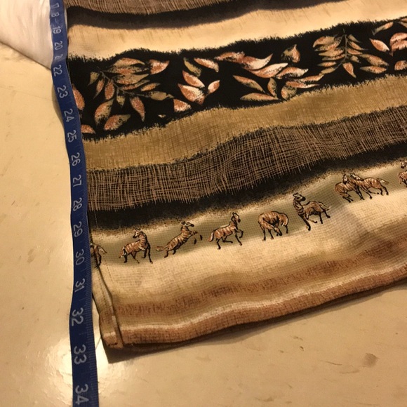 Alfred Dunner Kenya Skirt - Picture 3 of 6